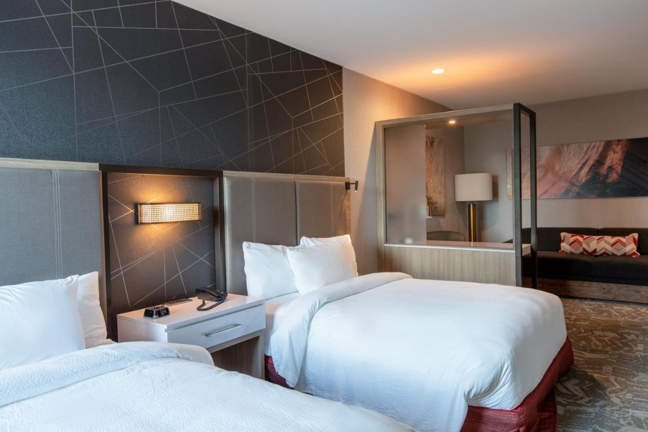 Springhill Suites By Marriott チェスター エクステリア 写真