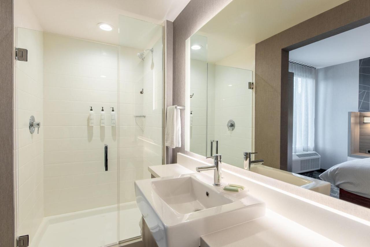 Springhill Suites By Marriott チェスター エクステリア 写真